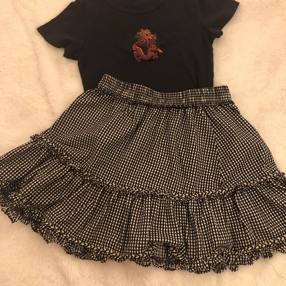 small squares / polkadot black and white checkered skirt with ruffle.